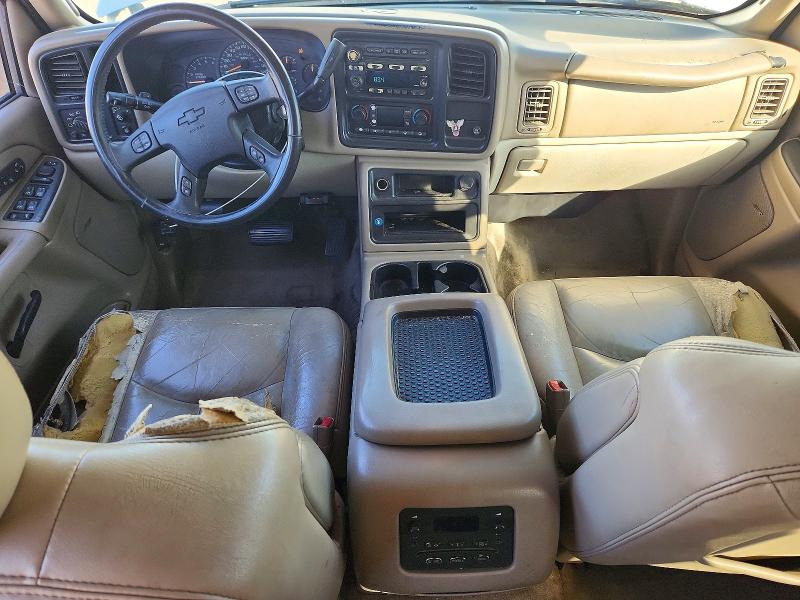 53986556 :رقم المزاد ، 1GNEC16T04J157295 vin ، 2004 Chevrolet Suburban مزاد بيع