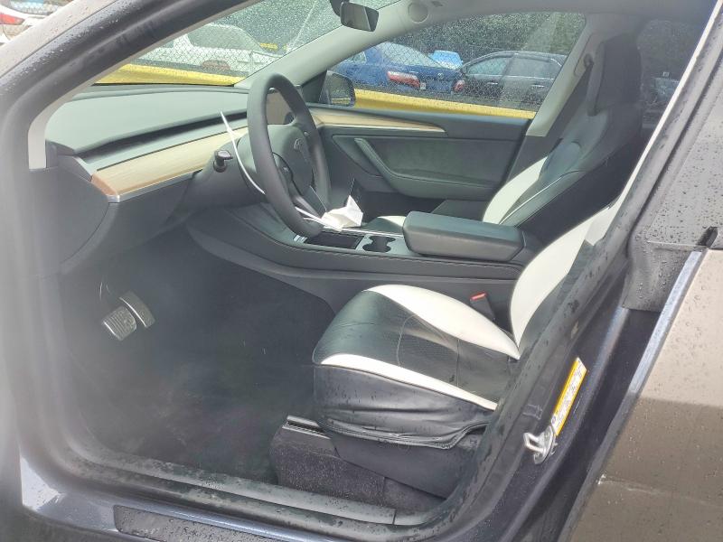 52519976 :رقم المزاد ، 7SAYGDEE3PF797692 vin ، 2023 Tesla Model Y مزاد بيع