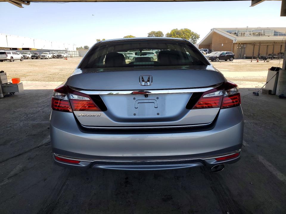 Aukcja sprzedaży 2017 Honda Accord, vin: 1HGCR2F39HA040407, numer aukcji: 54529826