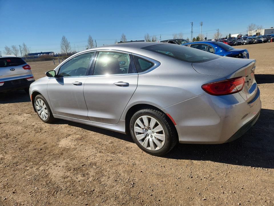 Auction sale of the 2015 Chrysler 200, vin: 1C3CCCFB2FN623845, lot number: 52713696