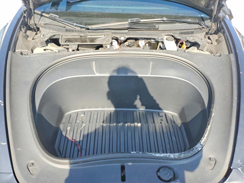 2025 Tesla Model 3 მანქანა იყიდება აუქციონზე, vin: 5YJ3E1ET7SF987577, აუქციონის ნომერი: 51723726