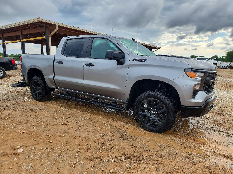 Продаж на аукціоні авто 2026 Chevrolet Silverado, vin: 3GCUKCED8TG127071, номер лоту: 55617256
