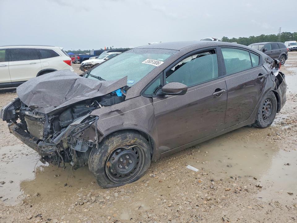 2018 Kia Forte მანქანა იყიდება აუქციონზე, vin: 3KPFL4A75JE217377, აუქციონის ნომერი: 55051806