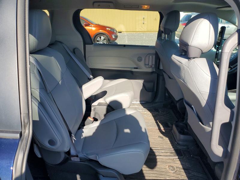 52829776 :رقم المزاد ، 5TDYSKFCXRS126757 vin ، 2024 Toyota Sienna مزاد بيع