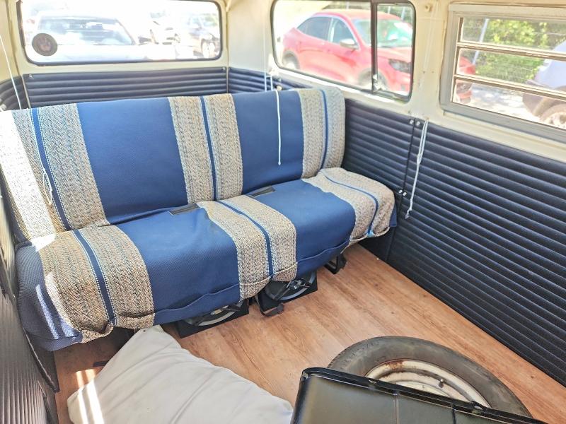 1977 Volkswagen Transporter მანქანა იყიდება აუქციონზე, vin: 2272018247, აუქციონის ნომერი: 55379156