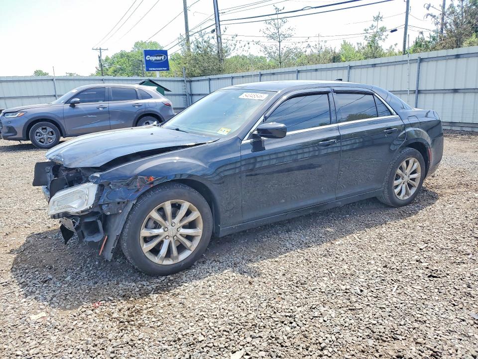 Продаж на аукціоні авто 2015 Chrysler 300, vin: 2C3CCARG8FH831104, номер лоту: 54048546