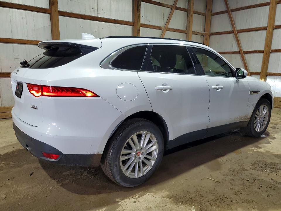 Продаж на аукціоні авто 2018 Jaguar F-pace, vin: SADCK2FX0JA263760, номер лоту: 51528016