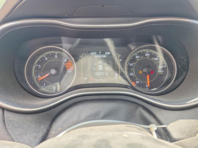 52646786 :رقم المزاد ، 1C4PJMLB6KD390341 vin ، 2019 Jeep Cherokee مزاد بيع