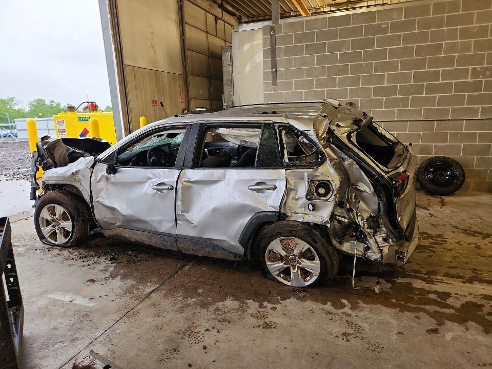 52060676 :رقم المزاد ، 2T3P1RFV4KW001038 vin ، 2019 Toyota Rav4 مزاد بيع