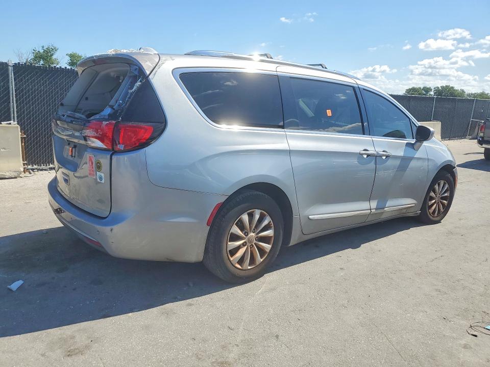 Продажа на аукционе авто 2019 Chrysler Pacifica, vin: 2C4RC1BG2KR548170, номер лота: 52148396
