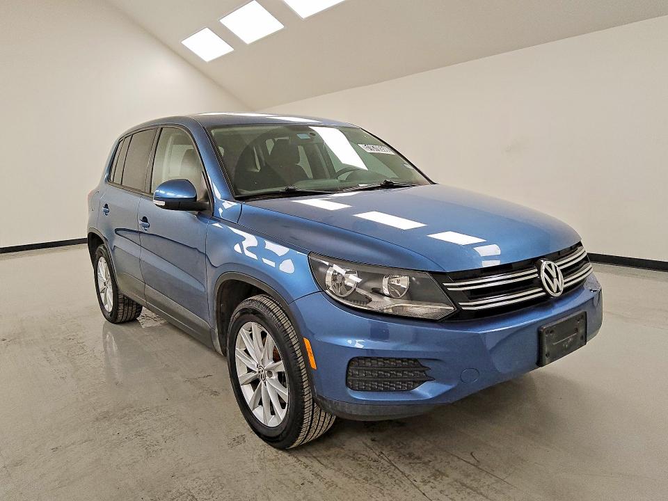 Продаж на аукціоні авто 2017 Volkswagen Tiguan, vin: WVGAV7AX5HK043495, номер лоту: 51870556