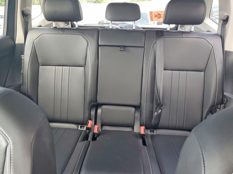 54848196 :رقم المزاد ، 3VV2B7AX5NM129963 vin ، 2022 Volkswagen Tiguan مزاد بيع