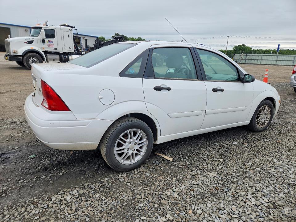 2000 Ford Focus მანქანა იყიდება აუქციონზე, vin: 1FAHP383XYW262315, აუქციონის ნომერი: 52224756