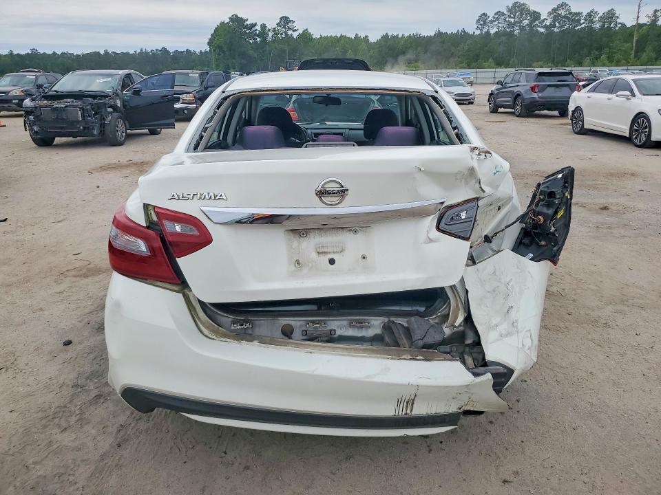 53324356 :رقم المزاد ، 1N4AL3AP1JC273012 vin ، 2018 Nissan Altima مزاد بيع