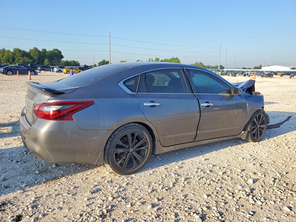 53316986 :رقم المزاد ، 1N4AL3AP6HC268978 vin ، 2017 Nissan Altima مزاد بيع
