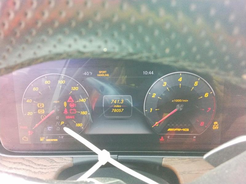 53261506 :رقم المزاد ، WDDZF6EB2JA402039 vin ، 2018 Mercedes-benz E مزاد بيع