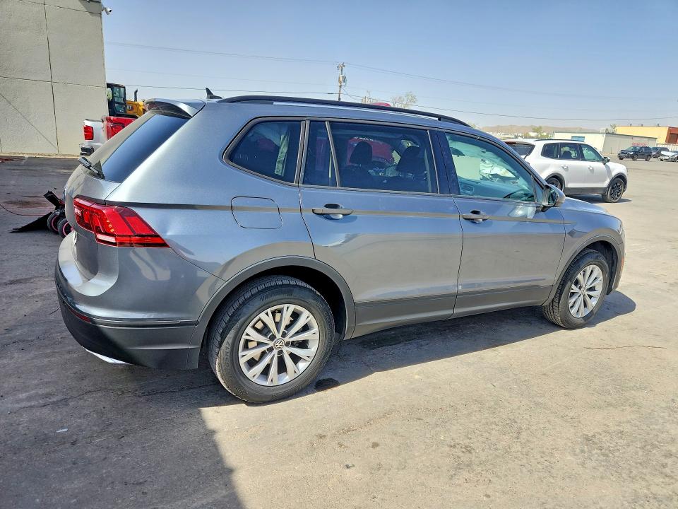 2020 Volkswagen Tiguan მანქანა იყიდება აუქციონზე, vin: 3VV1B7AXXLM134391, აუქციონის ნომერი: 54255446