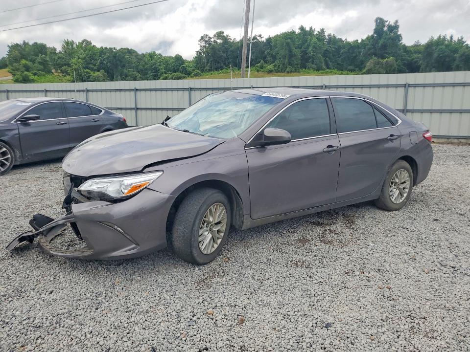 54408796 :رقم المزاد ، 4T1BF1FK5HU672285 vin ، 2017 Toyota Camry مزاد بيع