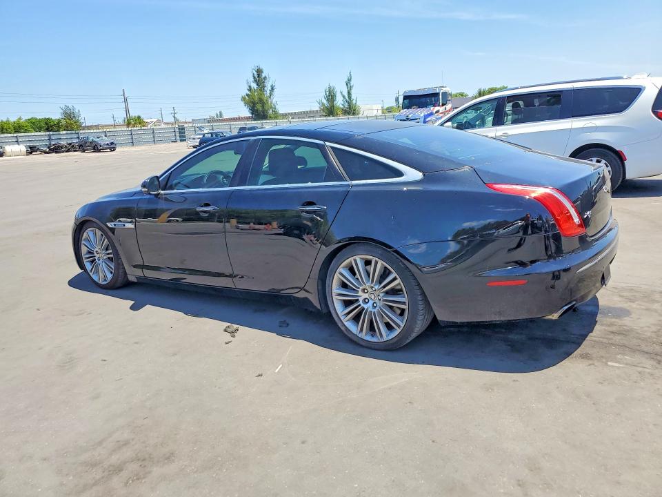 Продажа на аукционе авто 2012 Jaguar Xj, vin: SAJWA1GE5CMV34303, номер лота: 52927786