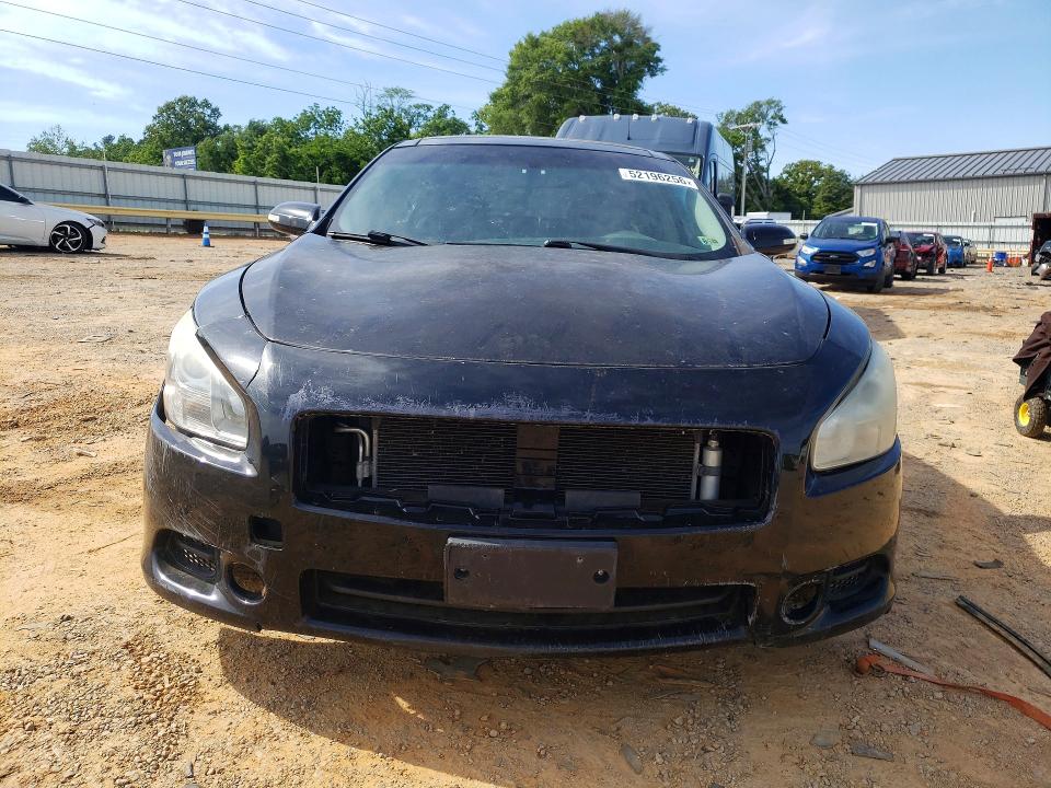 52196256 :رقم المزاد ، 1N4AA5AP0BC857940 vin ، 2011 Nissan Maxima مزاد بيع
