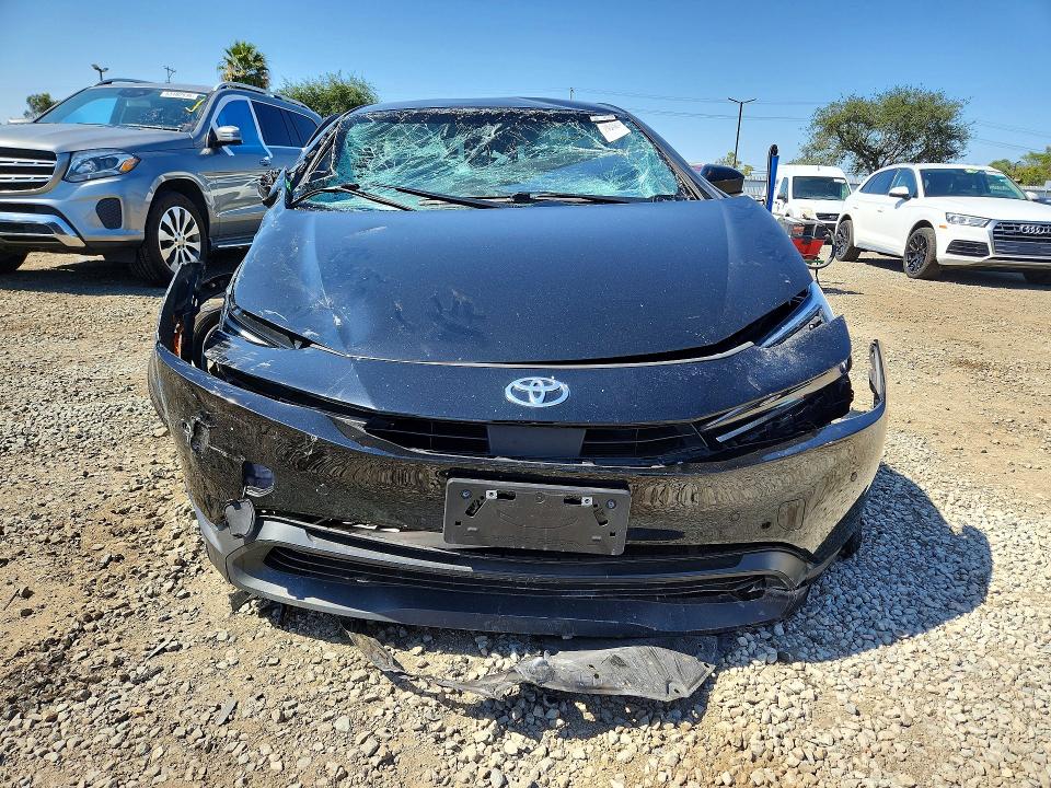 53263846 :رقم المزاد ، JTDACAAU7R3041286 vin ، 2024 Toyota Prius مزاد بيع