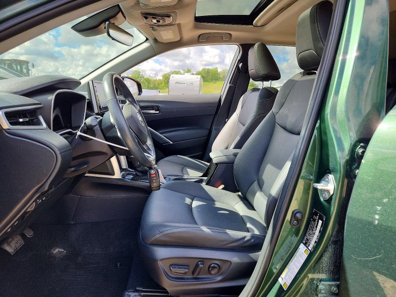 54088796 :رقم المزاد ، 7MUDAABG3NV042414 vin ، 2022 Toyota Corolla Cross مزاد بيع