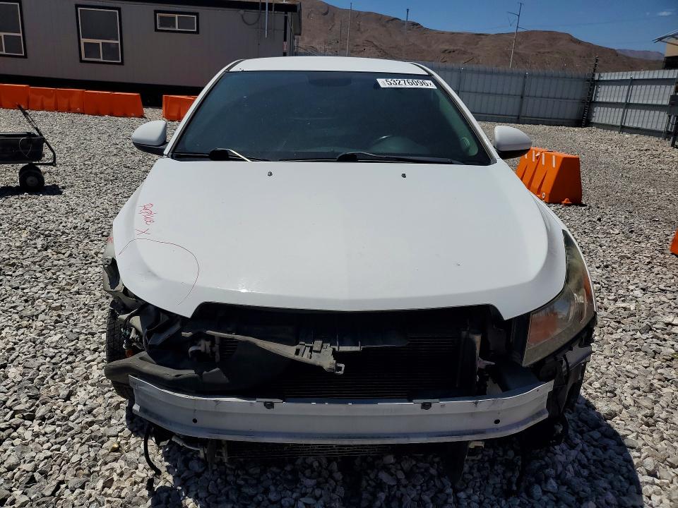 53276096 :رقم المزاد ، 1G1PE5SB4F7301049 vin ، 2015 Chevrolet Cruze مزاد بيع