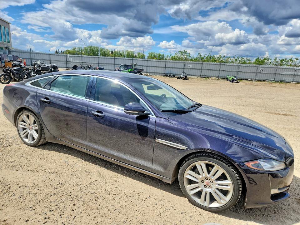 55013216 :رقم المزاد ، SAJXJ2GD1G8V92506 vin ، 2016 Jaguar Xjl مزاد بيع