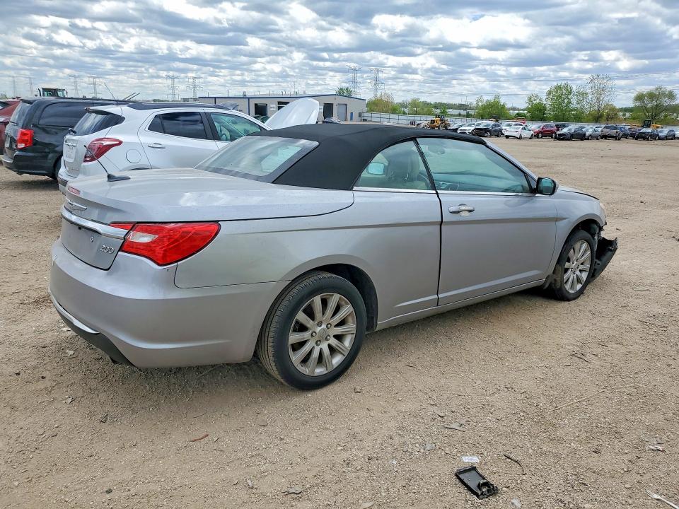 Продажа на аукционе авто 2013 Chrysler 200, vin: 1C3BCBEB9DN511595, номер лота: 52675146