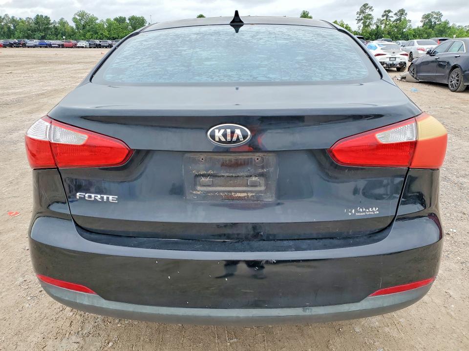 52718756 :رقم المزاد ، KNAFK4A6XG5577000 vin ، 2016 Kia Forte مزاد بيع