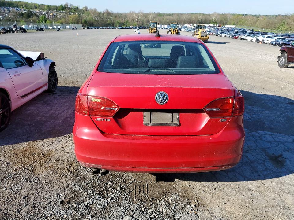 2014 Volkswagen Jetta მანქანა იყიდება აუქციონზე, vin: 3VWD07AJ3EM232515, აუქციონის ნომერი: 52488866