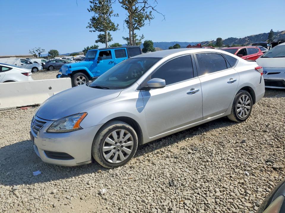 2014 Nissan Sentra მანქანა იყიდება აუქციონზე, vin: 3N1AB7AP7EY221114, აუქციონის ნომერი: 53792406