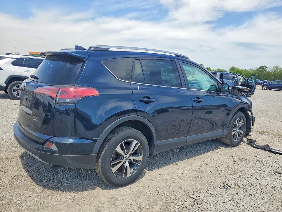 53191206 :رقم المزاد ، 2T3RFREV9JW761623 vin ، 2018 Toyota Rav4 مزاد بيع