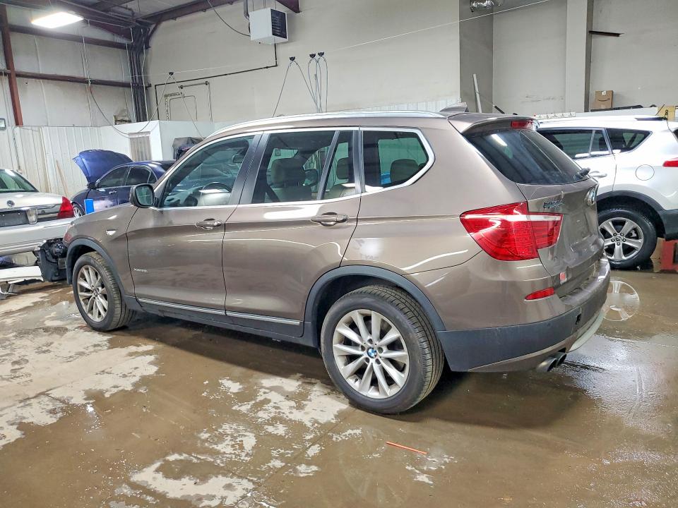 51801376 :رقم المزاد ، 5UXWX9C57D0A23249 vin ، 2013 Bmw X3 مزاد بيع