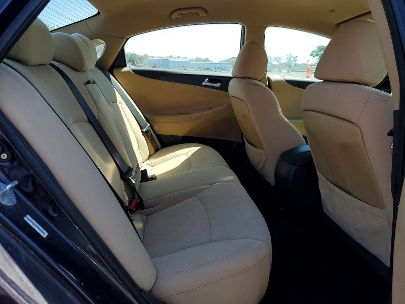 52391686 :رقم المزاد ، 5NPEB4AC0BH015569 vin ، 2011 Hyundai Elantra مزاد بيع