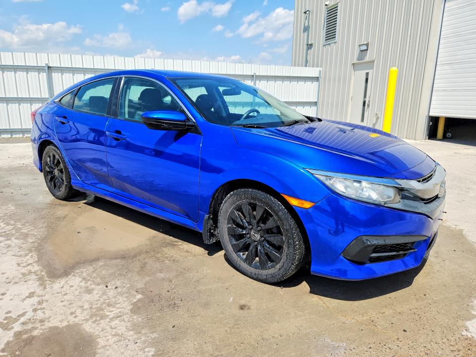 55164056 :رقم المزاد ، 2HGFC2F54JH008634 vin ، 2018 Honda Civic مزاد بيع