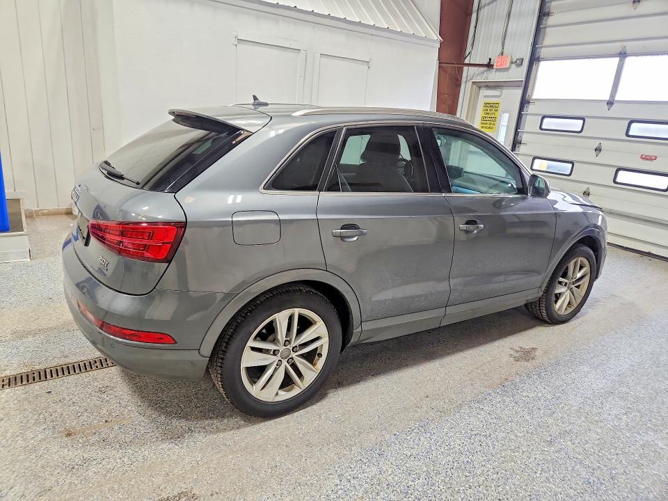 Продаж на аукціоні авто 2016 Audi Q3, vin: WA1EFCFS2GR011452, номер лоту: 51868166