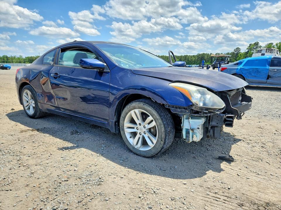 53310046 :رقم المزاد ، 1N4AL2EP2AC100474 vin ، 2010 Nissan Altima مزاد بيع