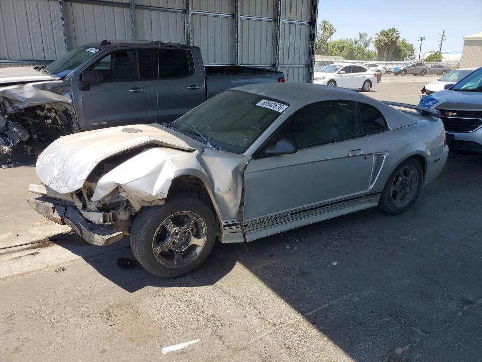 2001 Ford Mustang მანქანა იყიდება აუქციონზე, vin: 1FAFP40421F109841, აუქციონის ნომერი: 53942676