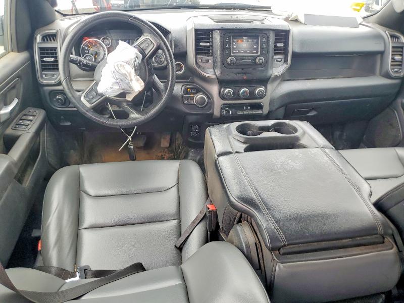 54134216 :رقم المزاد ، 1C6SRFCT2NN432937 vin ، 2022 Ram 1500 مزاد بيع