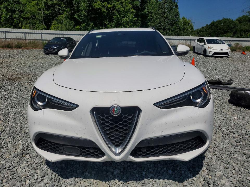 2018 Alfa Romeo Stelvio მანქანა იყიდება აუქციონზე, vin: ZASFAKNN6J7B67440, აუქციონის ნომერი: 54246836