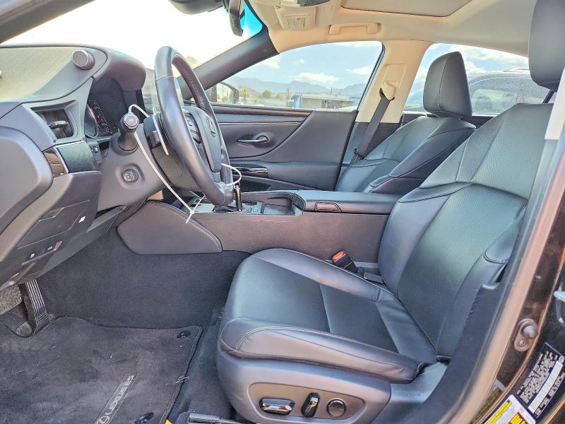 2023 Lexus Es 300h მანქანა იყიდება აუქციონზე, vin: 58ADA1C11PU033282, აუქციონის ნომერი: 55602826