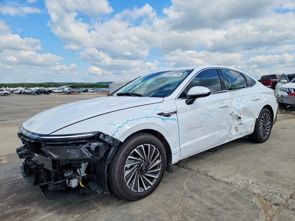 2025 Hyundai Sonata Hybrid მანქანა იყიდება აუქციონზე, vin: KMHL34JJ0SA127472, აუქციონის ნომერი: 53052186