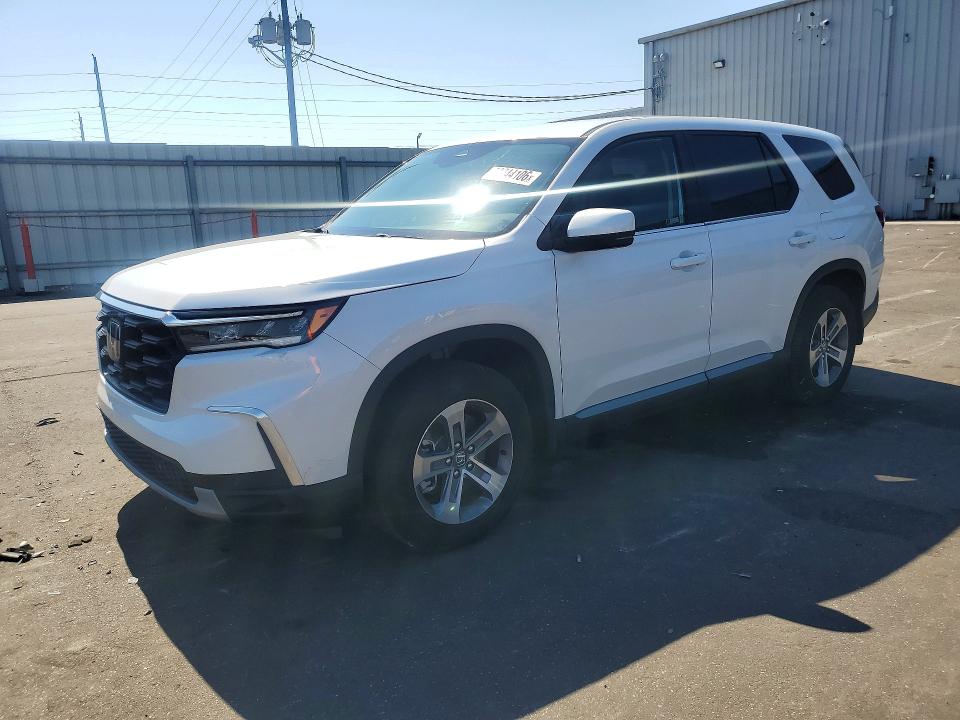 53744106 :رقم المزاد ، 5FNYG2H43SB044239 vin ، 2025 Honda Pilot مزاد بيع