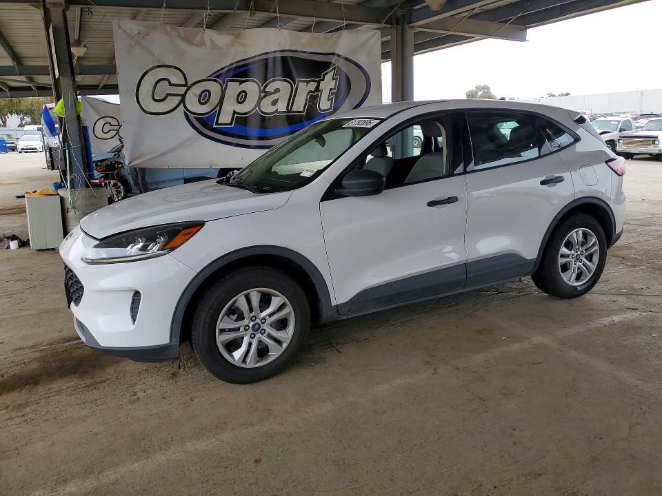 2020 Ford Escape მანქანა იყიდება აუქციონზე, vin: 1FMCU0F6XLUB70873, აუქციონის ნომერი: 51792896