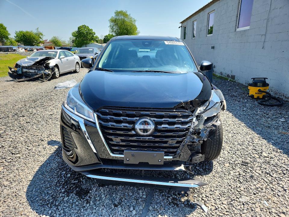 54060476 :رقم المزاد ، 3N1CP5BV8PL570391 vin ، 2023 Nissan Kicks مزاد بيع