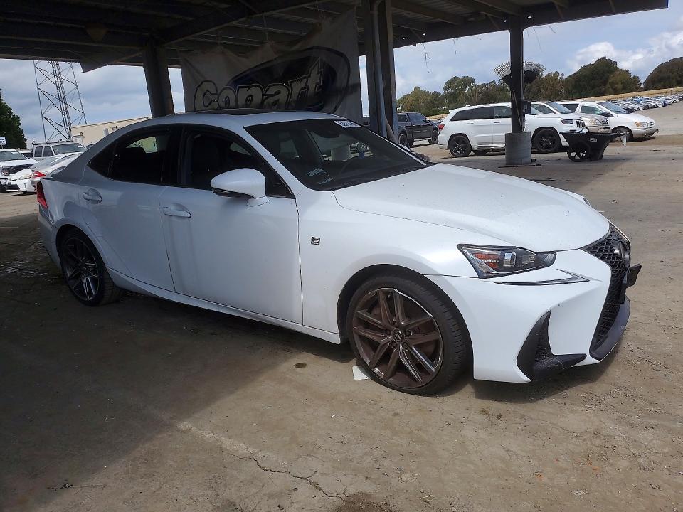 52212726 :رقم المزاد ، JTHBE1D23H5031543 vin ، 2017 Lexus Is مزاد بيع