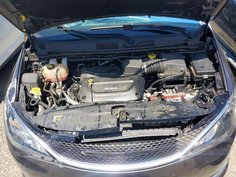 2018 Chrysler Pacifica მანქანა იყიდება აუქციონზე, vin: 2C4RC1BG7JR114745, აუქციონის ნომერი: 52509826