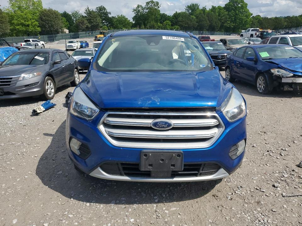 Продажа на аукционе авто 2019 Ford Escape, vin: 1FMCU9GD6KUA85271, номер лота: 52196406