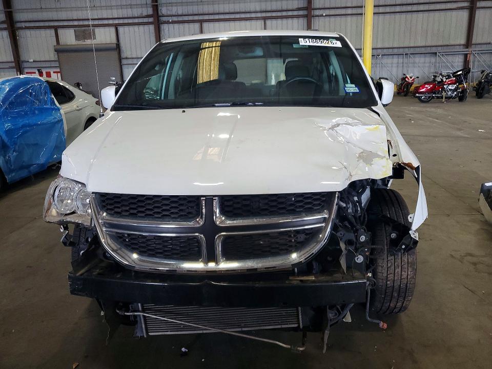 51889626 :رقم المزاد ، 2C4RDGCG7JR325782 vin ، 2018 Dodge Grand Caravan مزاد بيع